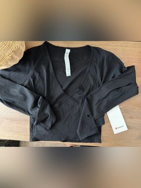 Lululemon Nulu Rib Wrap-Front
Long Sleeve *Heart* Size L* NWT